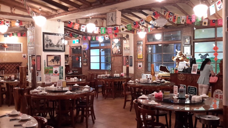 黃仁勳台北美食地圖：磚窯古早味懷舊餐廳