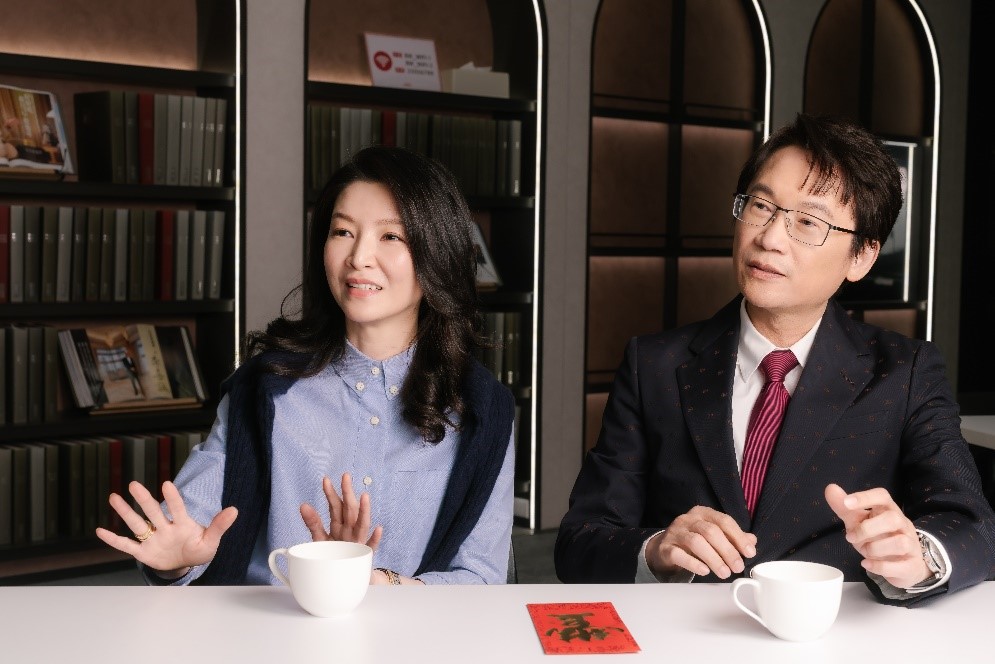 黃勇學醫師和安喬老師夫妻聯手打造20skin美醫集團，追求自然美為訴求，走一條與眾不同的道路。