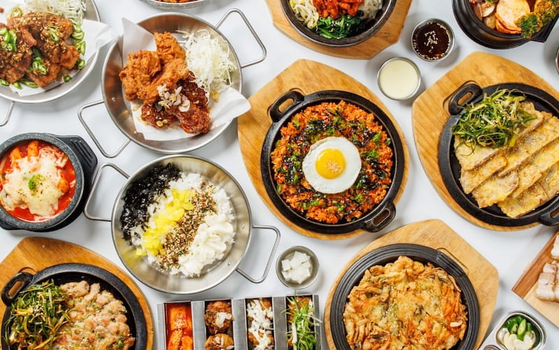 南港lalaport美食