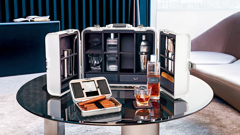 社交派對自帶調酒行李箱　TUMI把生活場景打包上路