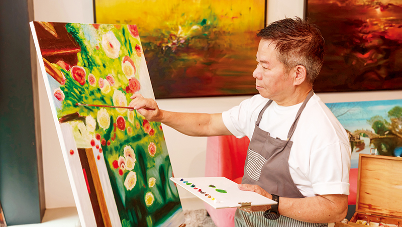 畫畫，是他最不想請假的行程　董事長的秘密畫室每週五開張