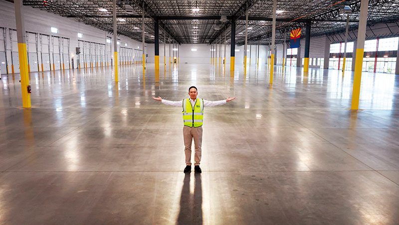 為了活下去，3公司共享1工程師！護國群山抱團追新美國夢  