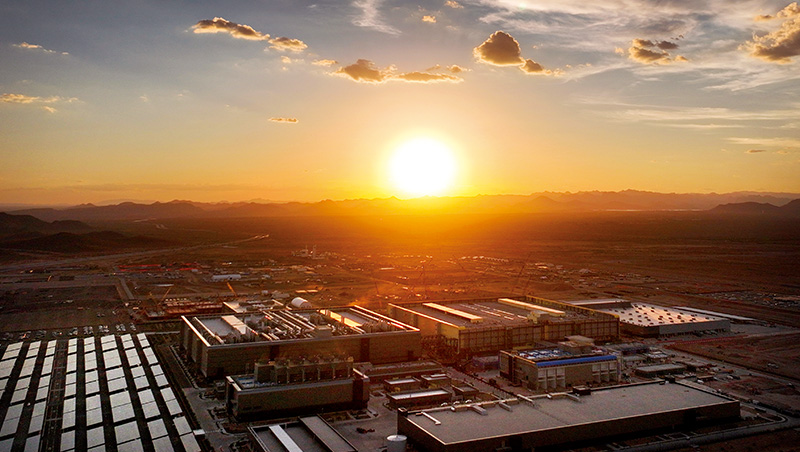 能不去嗎、不怕被偷光？施振榮：「趁有價值去，可保領先」