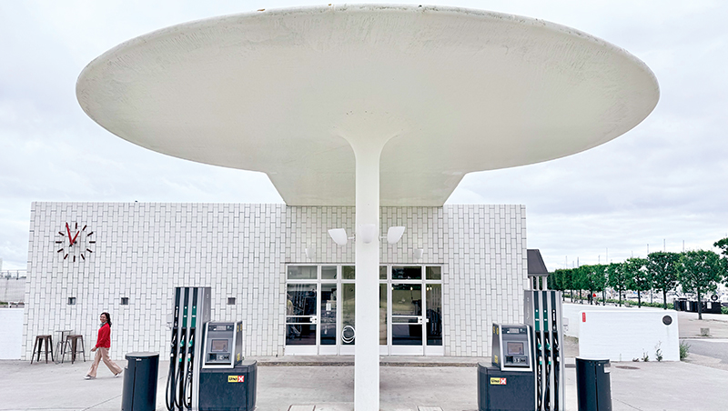 永不退流行的極簡加油站