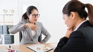 被情勒怎麼辦？12個高明反問法，拆解主管、長輩PUA話術
