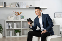 新世代的金融科技實踐者，庫幣科技執行長歐仕邁以vivo X Fold5重塑工作與生活