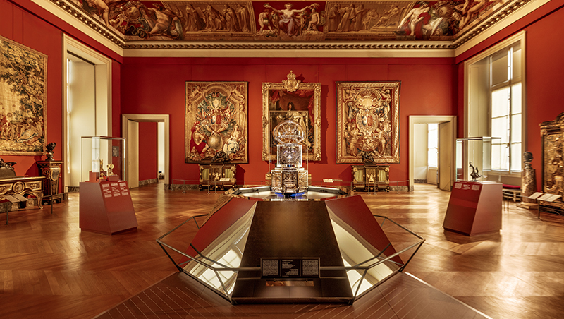 走進羅浮宮的秘密派對　江詩丹頓端天文鐘、送你一顆專屬星星