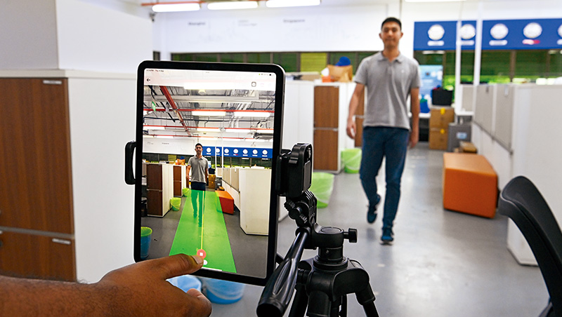 小新創搶不贏Google、微軟怎麼辦？政府出資把中醫師變AI高手