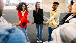 7.7萬人調查揭露：98%的Z世代「不想活成老闆那樣」