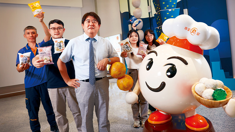 推掉代工，靠三種口味稱霸全台！七坪小攤販起家的商用貢丸霸主