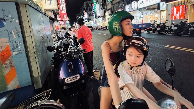 左撇子女孩劇照