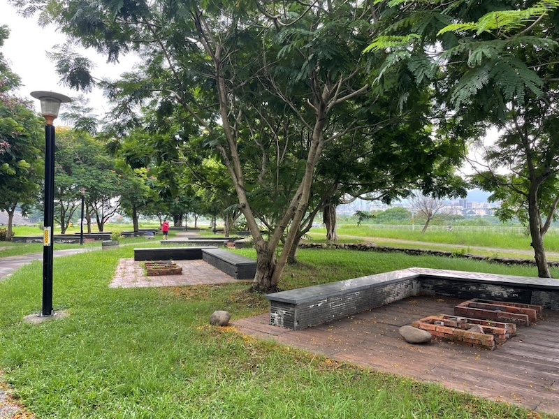 中秋節戶外烤肉地點：鹿角溪原住民主題部落公園
