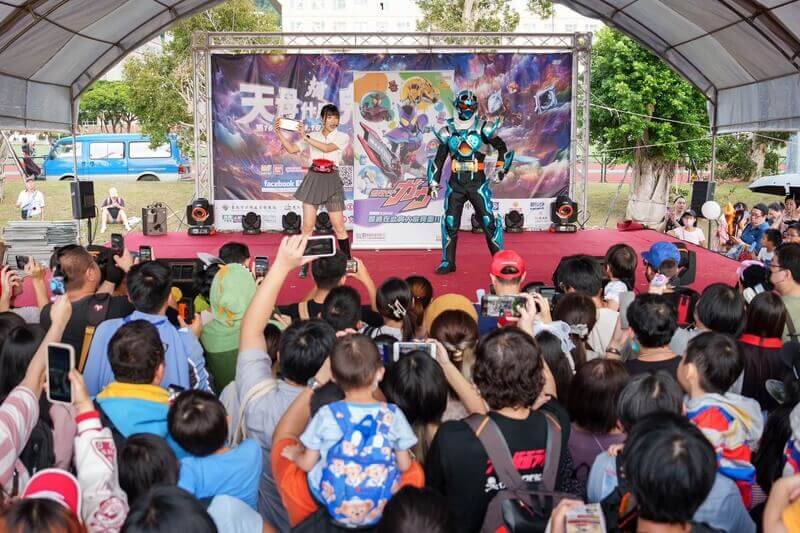 天母搞什麼鬼舞台活動現場照