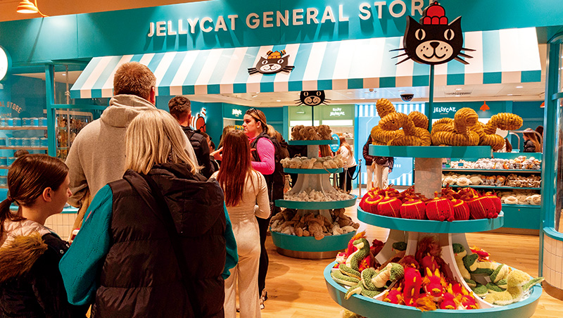 消費篇》想活，一定要果斷取捨！情感赤字、AI垃圾左右明年業績