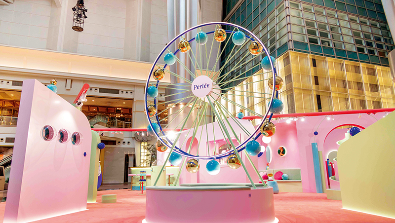 台北101時尚新焦點　梵克雅寶蓋金珠摩天輪、開限時咖啡廳