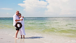 不是富豪！美國中產階級掀海外定居潮：錢變多、生活更好