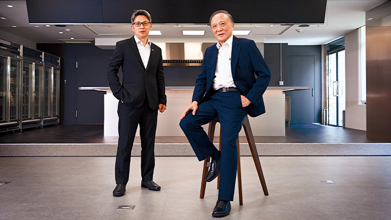 資訊長養豬、從豬舍管到餐廳，大成靠AI打進3千億新戰場