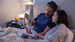 Resmed瑞思邁揭開打呼真相 被忽略的健康警訊 AI 讓睡眠醫療從醫院走入家庭