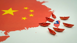 川普淡定看共軍環台軍演，美英歐盟卻集體坐不住！8國反應曝光