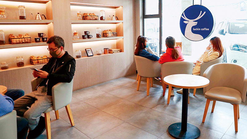 瑞幸來台！翻不了身到開近3萬店，它怎從造假下市重生