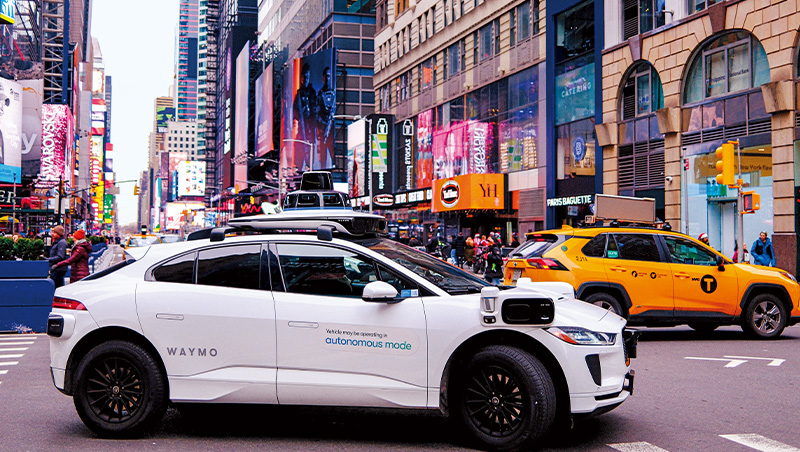 自駕計程車對上Waymo、特斯拉！Uber找敵人幫自己打工應戰