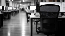 砸錢了，但56%的CEO沒看到AI提升業績！漏掉這3件事最要命