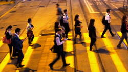 亞洲國家誰最奴？台灣人工時竟比日本、韓國還長