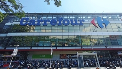 為什麼家樂福要改名？拆解羅智先「台式零售」的野心