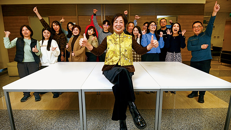 飢渴一點，別因萬分之一風險浪費99％機會！AI阿嬤帶老傳產闖新局