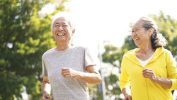 國衛院研究：全台約1/6人帶有「失智基因」，70歲是退化轉折點