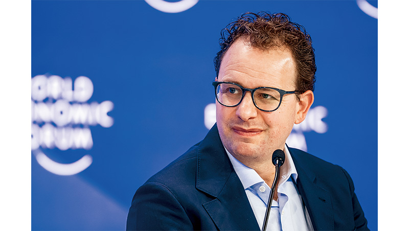 一套84頁「道德憲法」成企業最愛，Anthropic為何是被低估的追趕者