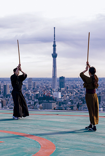 地底吃壽司、高空練劍道！開箱星野最私密的垂直體驗