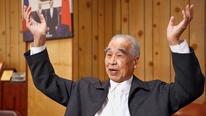 急催四輕加速更新案！長春集團總裁：石化是半導體、供電基礎