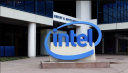 英特爾9天狂漲3兆元！90倍本益比是轉機還是陷阱？