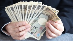 日銀升息至1%，創31年新高！背後藏著什麼警訊？