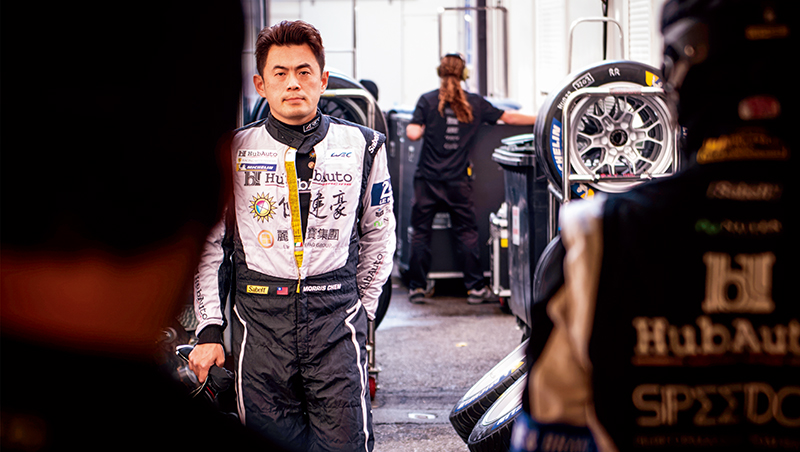 台灣出發，首位選手開進頂級耐力賽　CEO賽車手陳明鴻的賽道人生