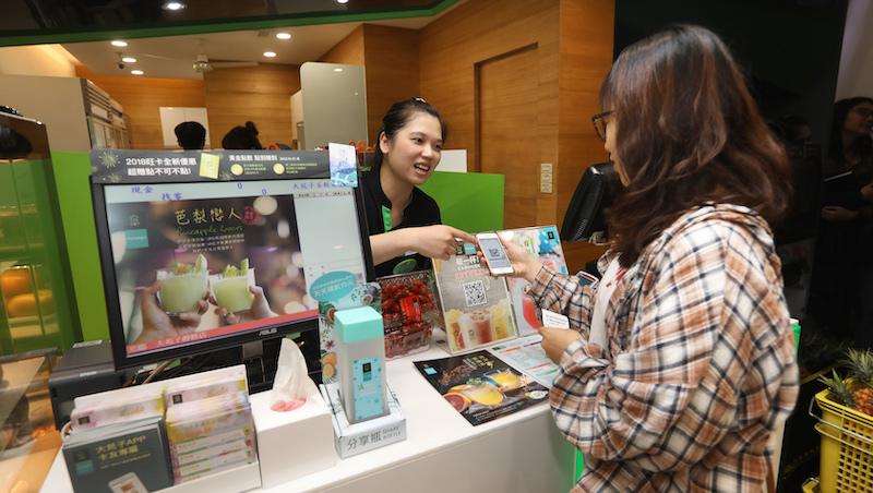 一個月499元讓你喝10杯！大苑子推「訂閱制」的最大盲點？