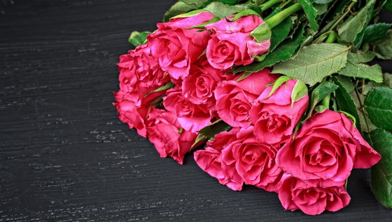 「生命誠可貴，愛情沒它貴」肺炎疫情衝擊，中國情人節送禮蔬菜還比玫瑰夯