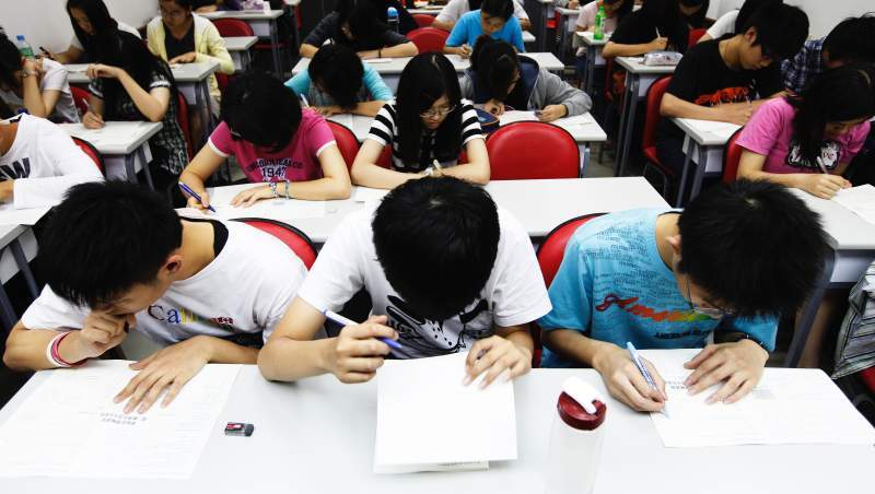 防堵武漢肺炎！高中以下延至25日開學，家長可請防疫照顧假