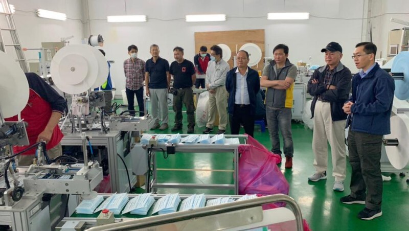 殷琦揭口罩國家隊幕後,顏擇雅:傳產撐起台灣經濟