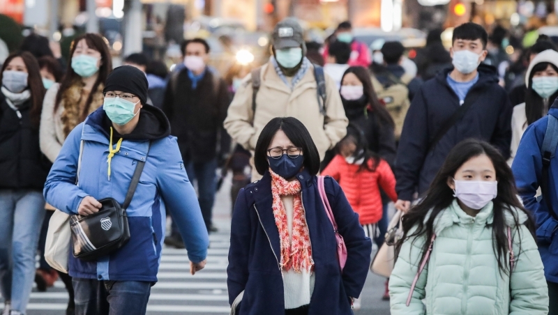疫情爆發後首見》六月失業率不升反降，竟不是因為找到工作？