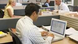 比全球500強企業總監,更容易達到財富自由?領薪水的你如何辦到