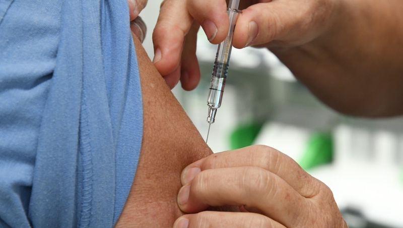 50至64歲可打流感疫苗了！還有31萬劑，估可供應至1月