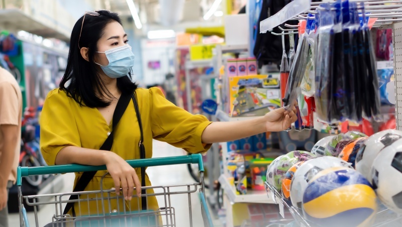 提前購買頻率變高、更常網購⋯調查：疫情養成的購物習慣回不去