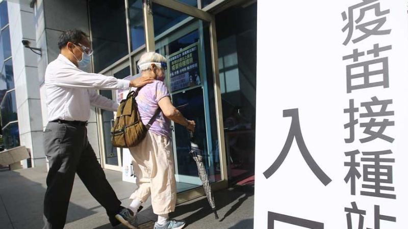本土確診數下降 疫情管制有望降至2.5級