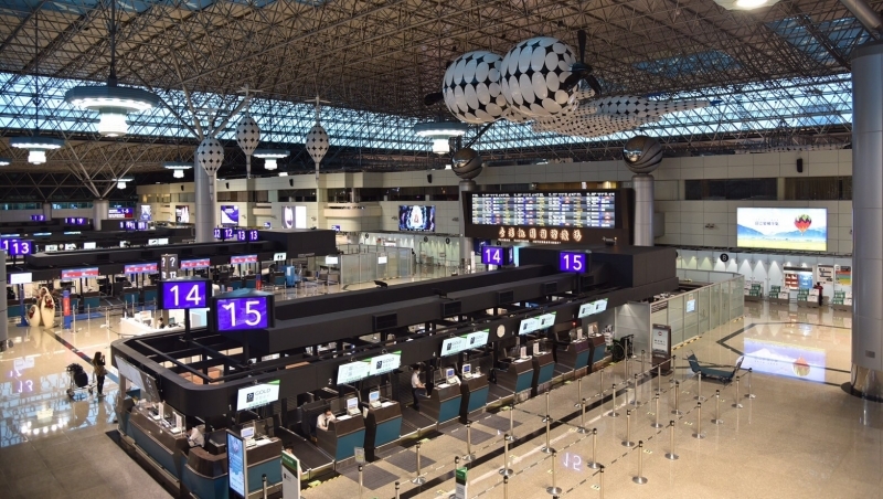 桃機群聚案擴大+4，累計12人確診》桃園一國小預防性停課1天