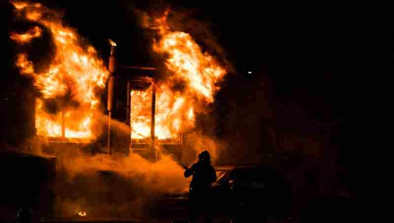 台中大火釀6死 消防員曝3大致死關鍵