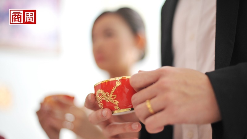 嫁得好不如賺得多！中國女性正用財富擺脫男性和未婚汙名