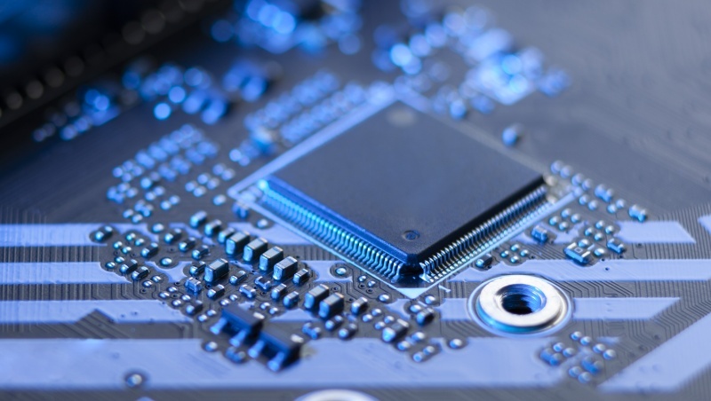 全世界都不能沒有晶片，為何外資賣超台股卻創歷史新高？