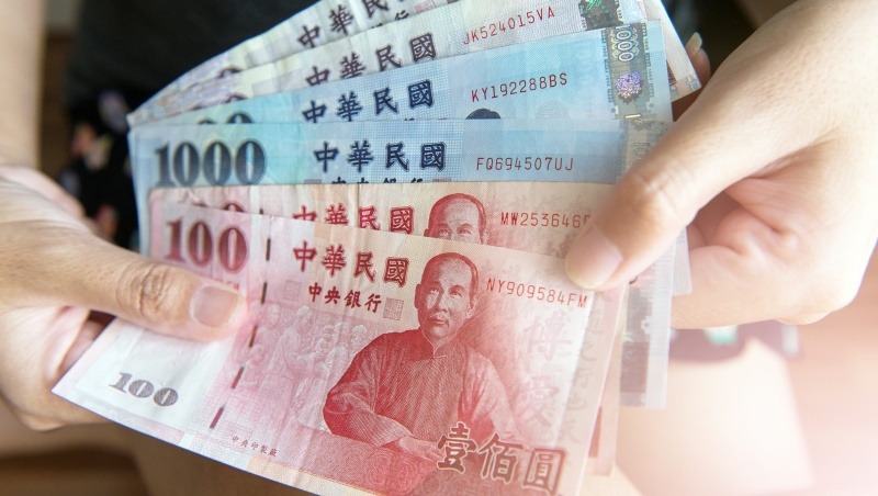 Dear money不是在說「親愛的錢錢」，是什麼意思？